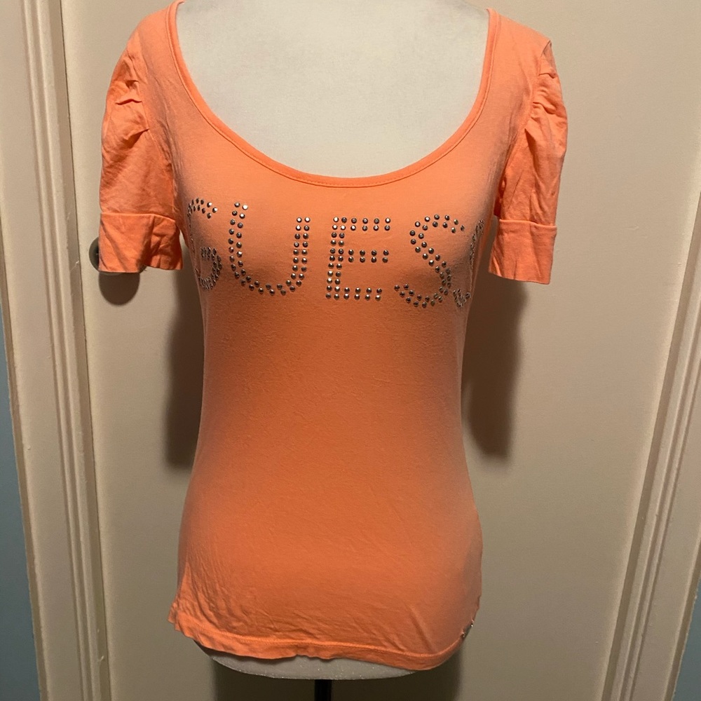 GUESS CUT OUT SHOULDER T-SHIRT - Picture 3 of 16